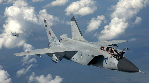Rus Mig-31 uçağı, Norveç devriye uçağı için kalktı