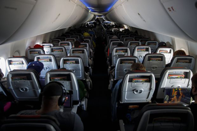 ABD’de covid hastası yolcu uçakta hayatını kaybetti