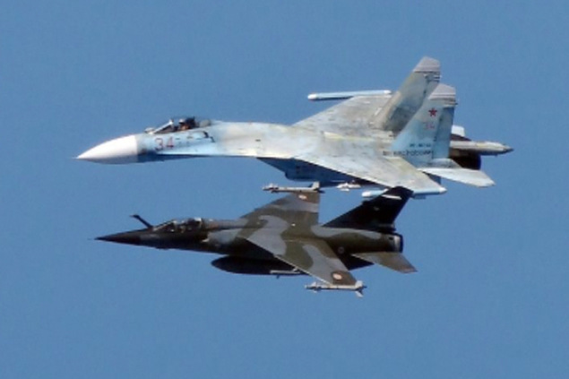 Rus Su-27’ler, Fransız Mirage’leri engelledi