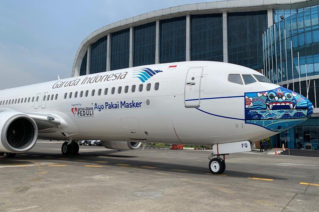 Garuda Indonesia Havayolu bir uçağına daha maske taktı