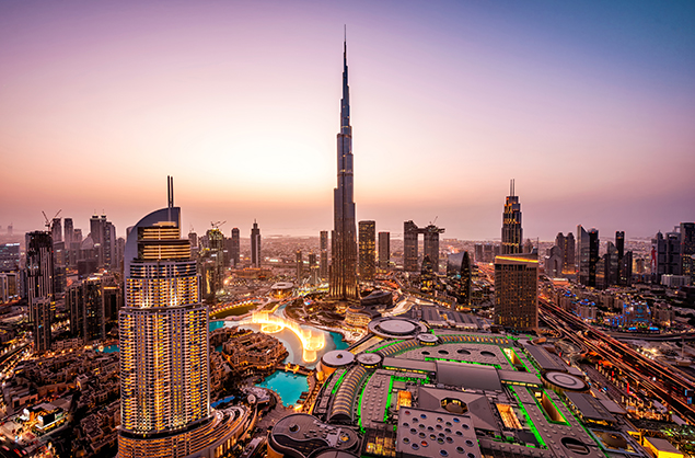 Emirates, Dubai’den 10 saat üzeri uçuşlara otel konaklaması veriyor