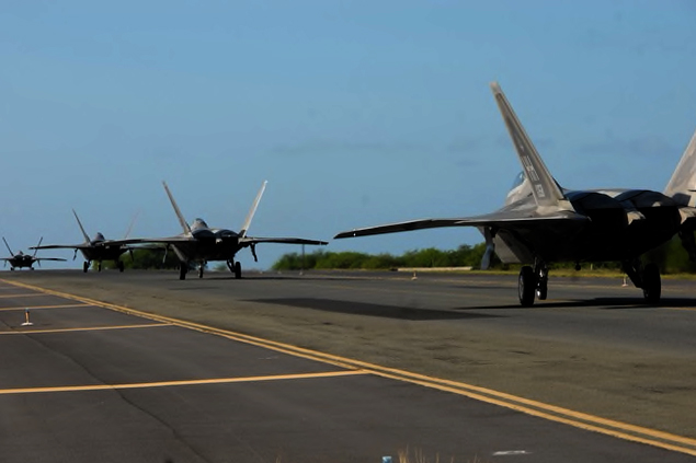 ABD F-22 uçaklarını Ortadoğu’ya gönderdi