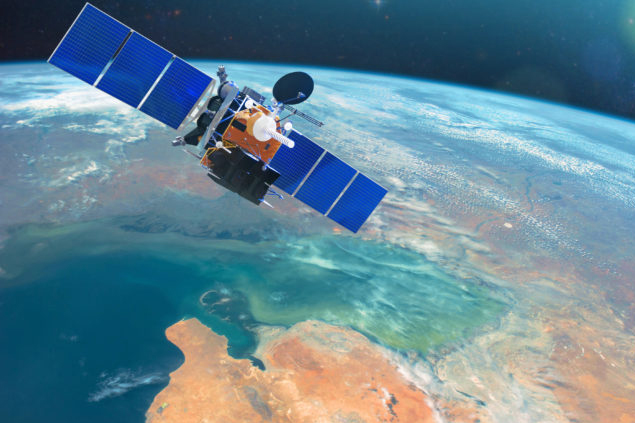 Rus ve Hint uyduları birbirlerine çok yakın mesafeden geçti