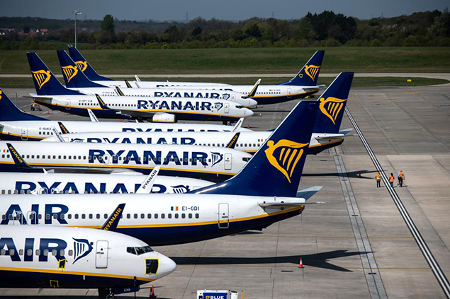 Ryanair hafta sonu 107 uçuşunu iptal ediyor