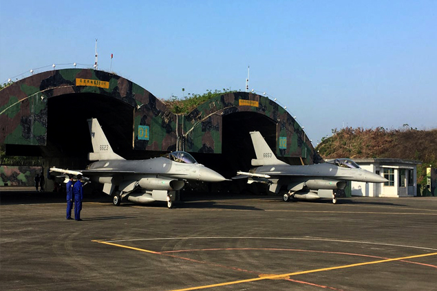 Tayvan’da F-16 radardan kayboldu, F-16 filosu yere indi