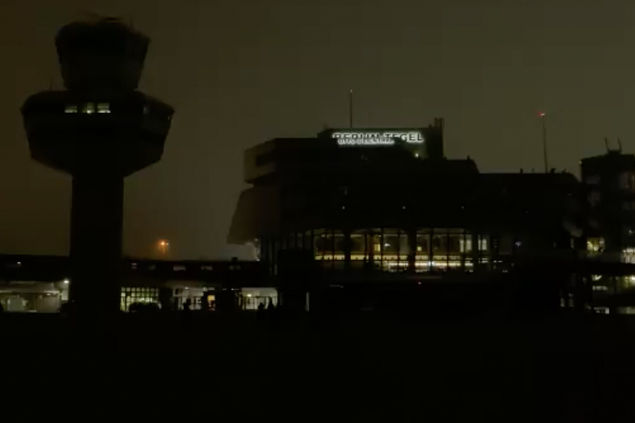 Berlin Tegel Havalimanı 60 yıl sonra kapandı