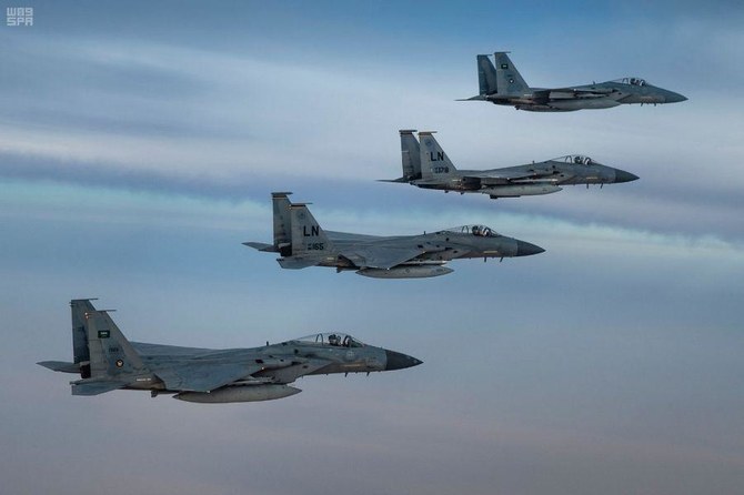 Suudi Arabistan’ın F-15’leri Yunanistan’da