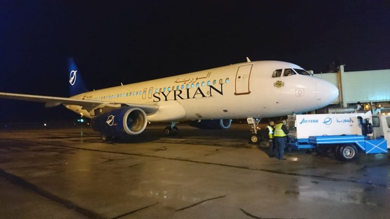 Syrian Air, 10 yıl sonra Halep-Beyrut uçuşunu yaptı