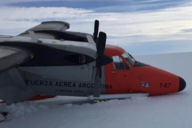 Arjantin Hava Kuvvetleri’nin DHC-6’sı inişte kaza yaptı