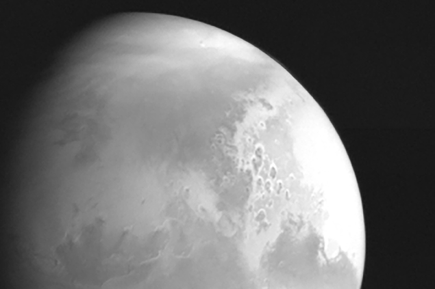Çin, Tianwen-1’in ilk gönderdiği Mars fotoğrafını paylaştı
