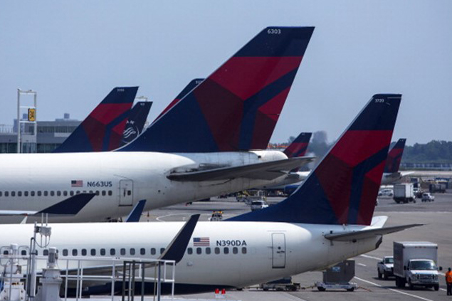 Delta Havayolları uçağında bir yolcu hayatını kaybetti