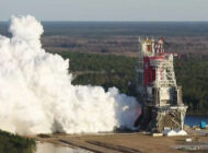 NASA, 2024 için dev roket test etti