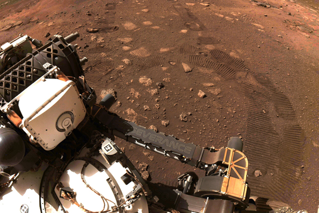 NASA, Marst’ta bütçeye takıldı