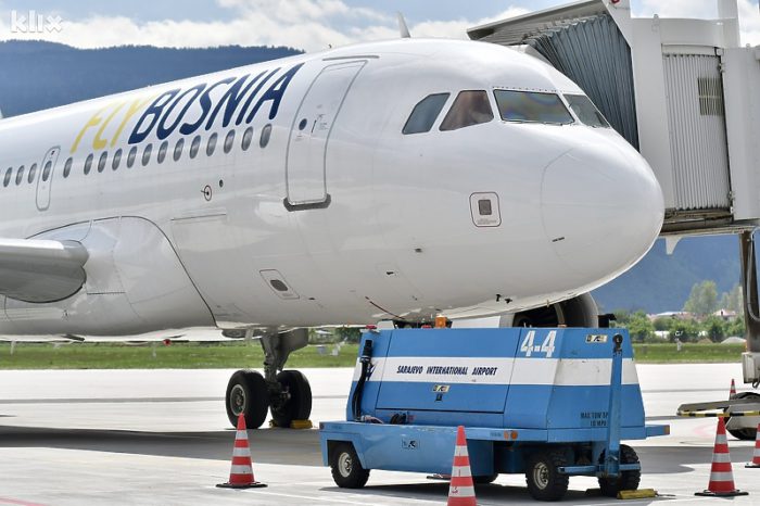 FlyBosnia havayolu ilk A320 tipi uçağını teslim aldı
