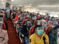 Hindistan’da uçakta 68 yolcudan 47’si pozitif çıktı