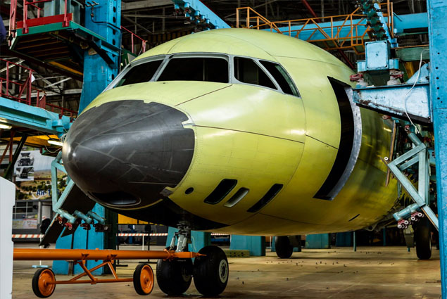 Antonov’un, ilk An-178 askeri kargo uçağı