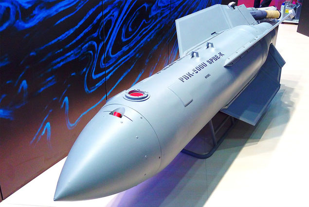 Rusya, savaş uçaklarına Drel bombalarını yerleştiriyor