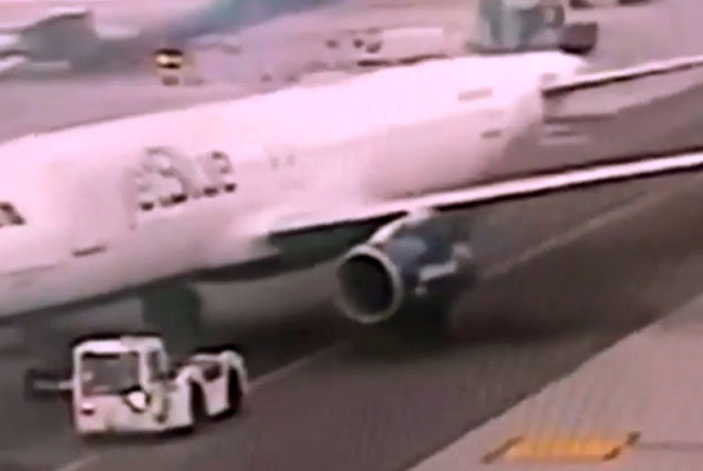 JetBlue’nun A320’si LAK’ta push back aracını ezdi