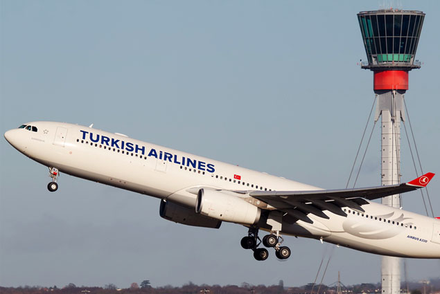 Türk Hava Yolları İngiltere uçuşlarını durdurdu