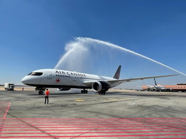 Air Canada, Montreal-Kahire uçuşlarına başladı