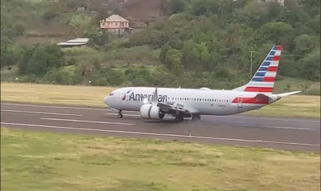 AA uçağı B737 MAX kalkışta tehlike atlattı