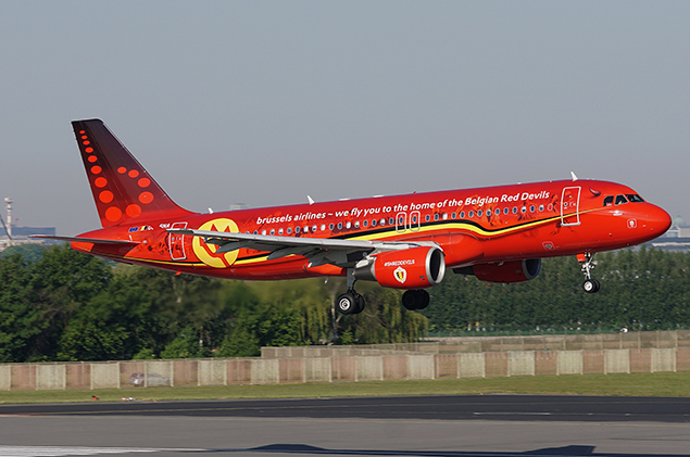 Brussel Airlines uçağını, Belçika Milli Takım renklerine boyadı