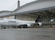 Lufthansa B747 uçaklarını hangardan çıkarmaya başladı