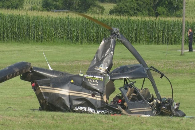 Kanada’da golf sahasına R-44 düştü
