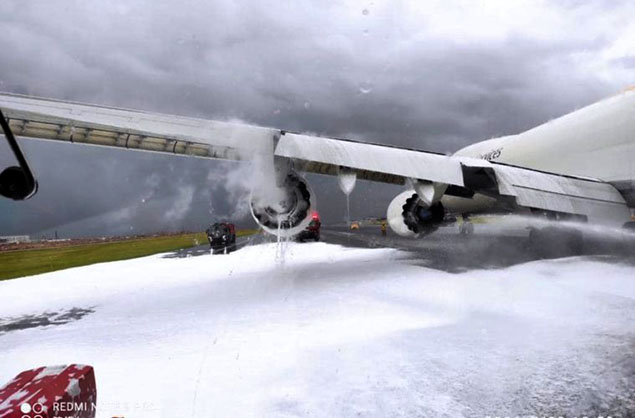 UPS’in B747-8 uçağının motorları alev aldı