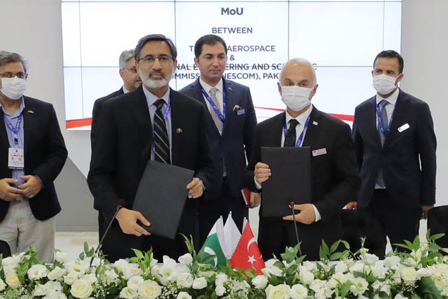 TUSAŞ ve Pakistan, İDAF’te önemli anlaşma imzaladı