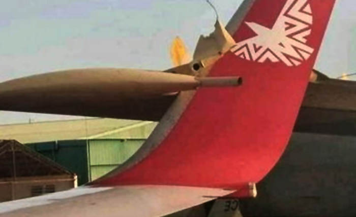 LAM Havayolu uçağı takside C-130’a çarptı