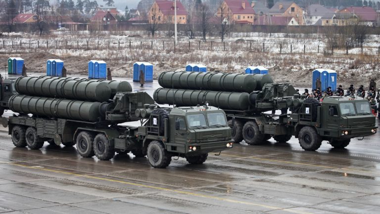 Rusya, Hindistan’a S-400 tedarikine başladığını açıkladı