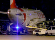 Fas-Türkiye uçağı İspanya’ya acil indi, 20 yolcu kaçtı