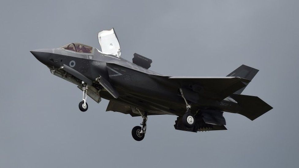 İngilizlerin F-35’i örtü yüzünden düşmüş