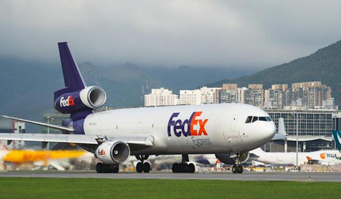 Fedex, Hong Kong’daki pilot üssünü kapattı