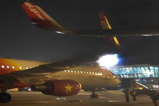 Vietjet havayolunun iki A321 park alanında çarpıştı