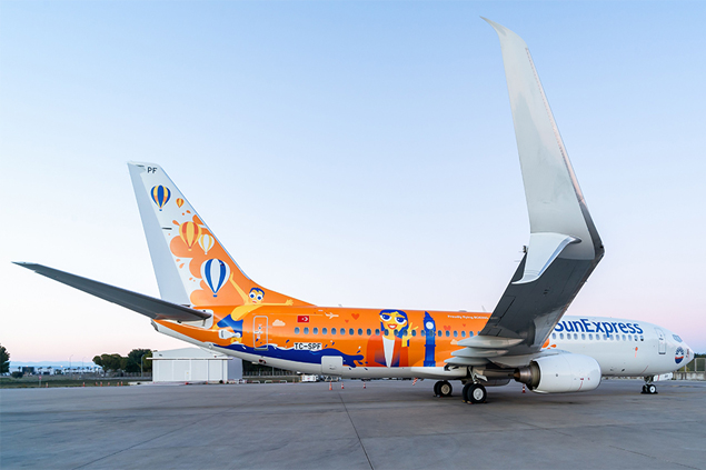 SunExpress uçağına özel giydirme   