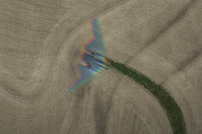 B-2 hayalet bombardıman uçağı Google Earth’e yakalandı