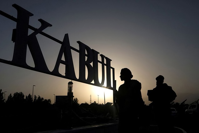 Taliban’dan havalimanı açıklaması