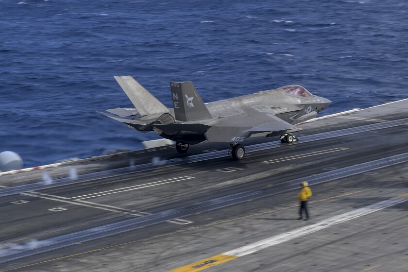 ABD’nin F-35C uçağı Çin’de denize düştü
