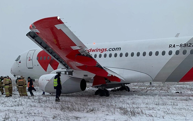 Red Wings’in SSJ-100’ü pistten çıktı