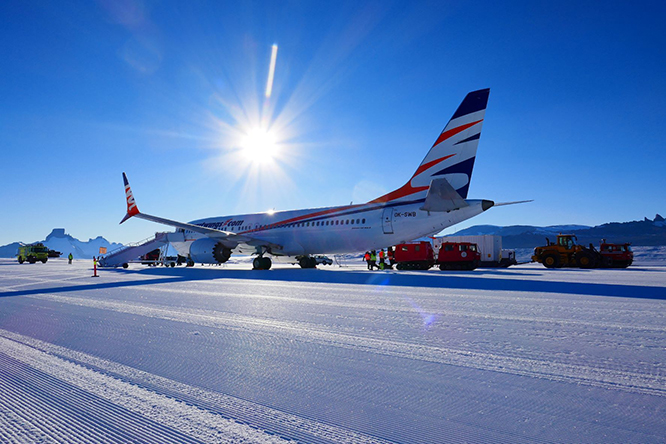 Smartwings B737 MAX ile tarihe geçti