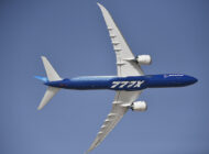 Boeing, yeni kargo uçağı B777-XF’in görüntülerini yayınladı