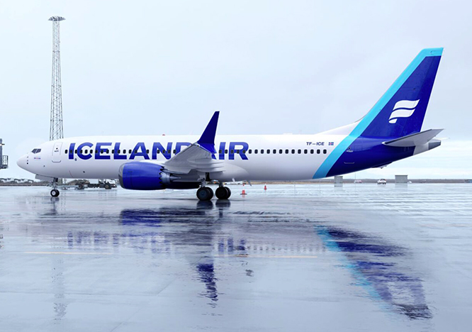 İzlandalı Icelandair  yeni boyamasıyla dikkat çekiyor
