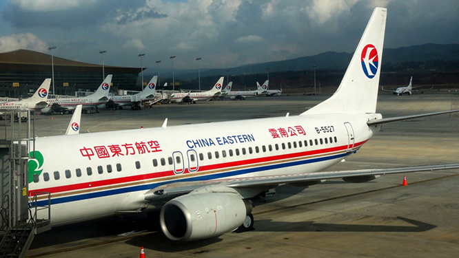 China Eastern Airlines tüm B737 uçaklarını seferden çekti
