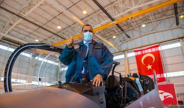 Nijer Cumhurbaşkanı TUSAŞ’ı ziyaret etti