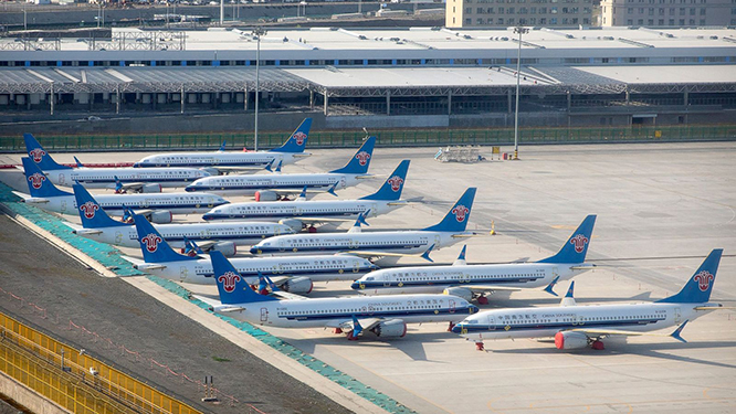 Çin’deki kaza, B737-800’leri yere indirdi