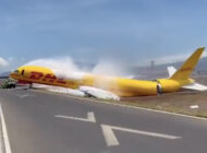 DHL’in B757 kargo uçağı inişte ikiye bölündü