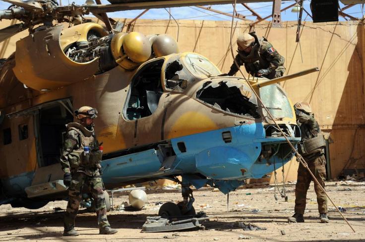 Mali Ordusu’na yapılan saldırıda iki helikopter hasar gördü