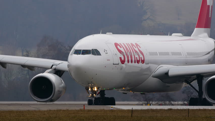 Swiss Air, ABD’ye gidecek yolcularını maske konusunda uyardı